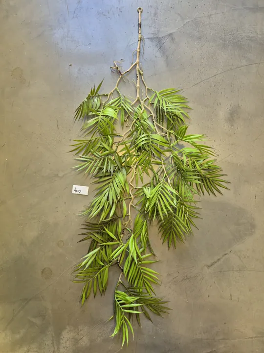 Rama de pino (90 cm)